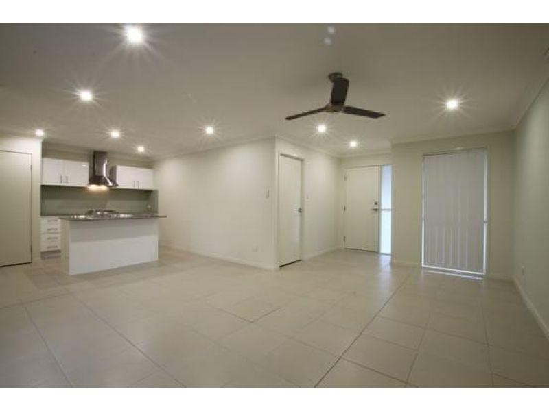 1/21 Homeland Crescent, Warner QLD 4500
