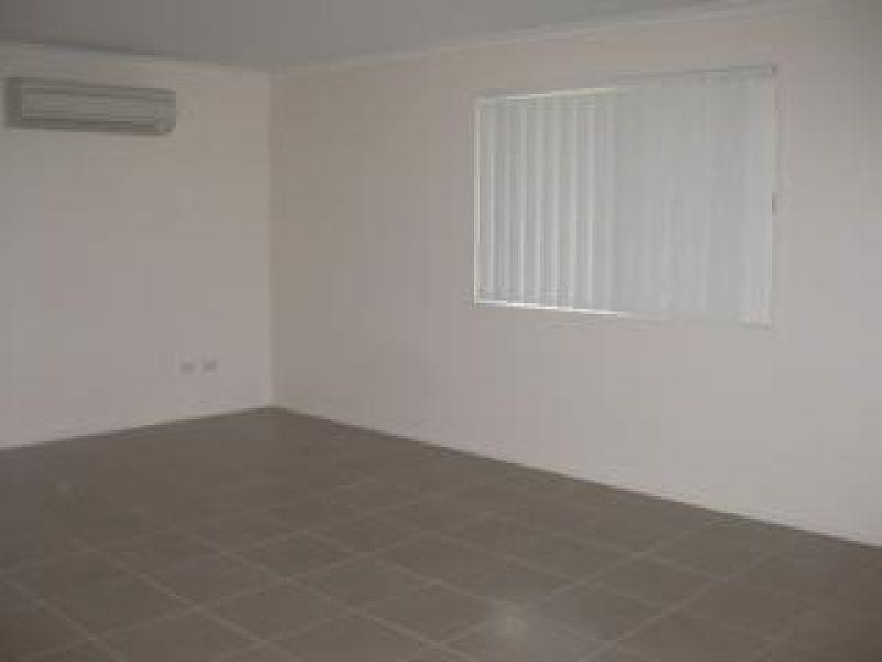 1/7 Duncan Crescent, Joyner QLD 4500