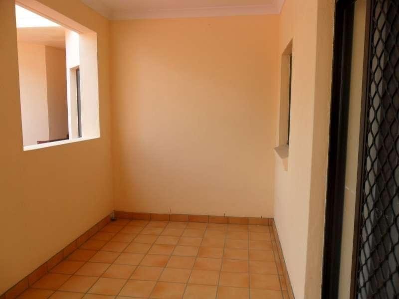 7/2-4 Henry Street, Redcliffe QLD 4020