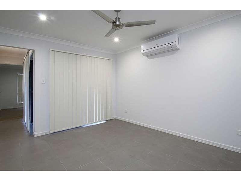 2/21 Sims Street, Caboolture QLD 4510