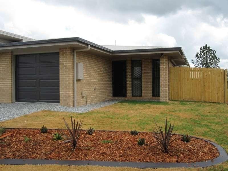 2/21 Sims Street, Caboolture QLD 4510