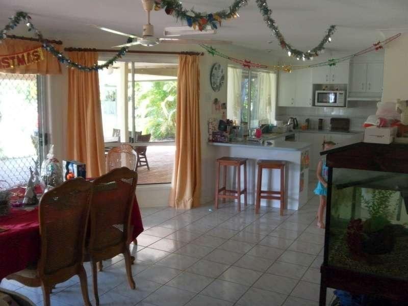 8 Oxford Road, Burpengary QLD 4505