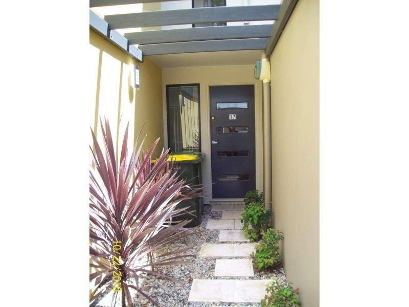 17/3 Swordgrass Court, Kallangur QLD 4503