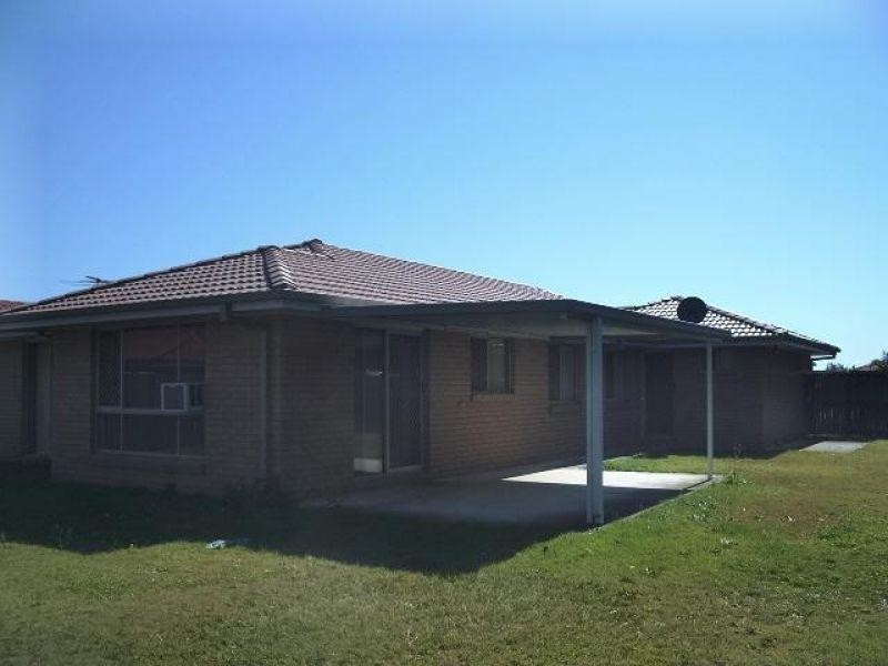 4 Woodbridge Court, Morayfield QLD 4506