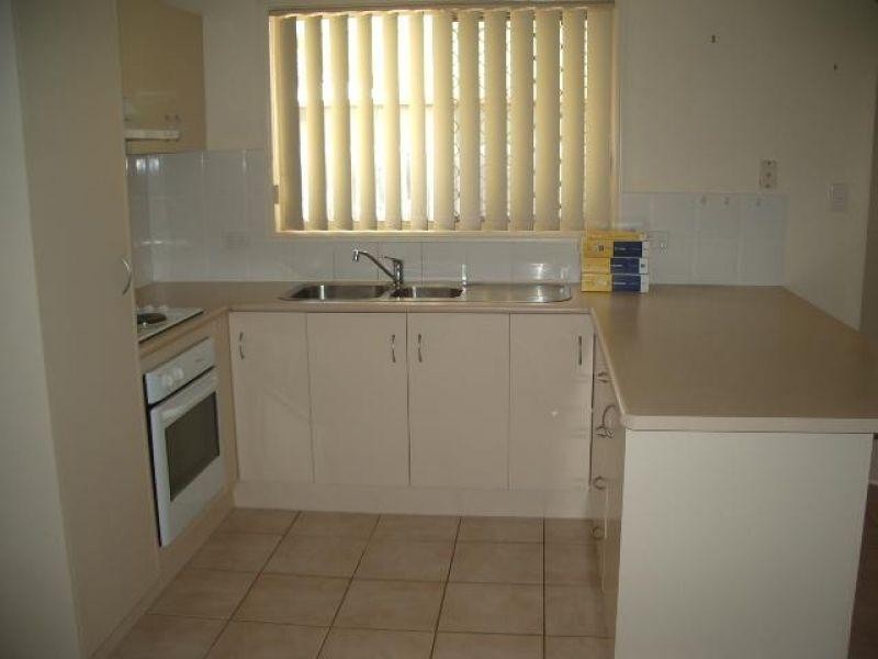 4 Woodbridge Court, Morayfield QLD 4506