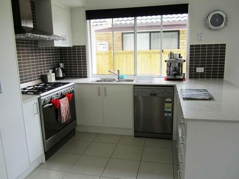 25 Daintree Circuit, North Lakes QLD 4509