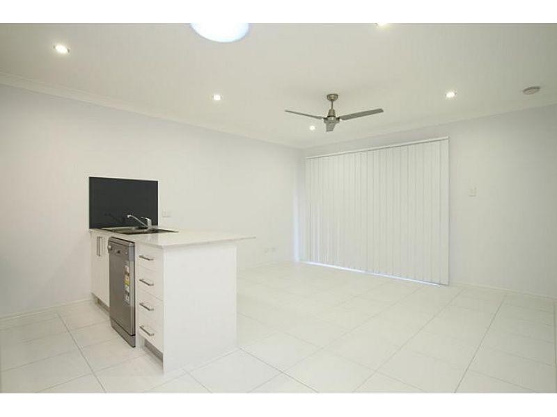 2/25 Clementine Street, Bellmere QLD 4510