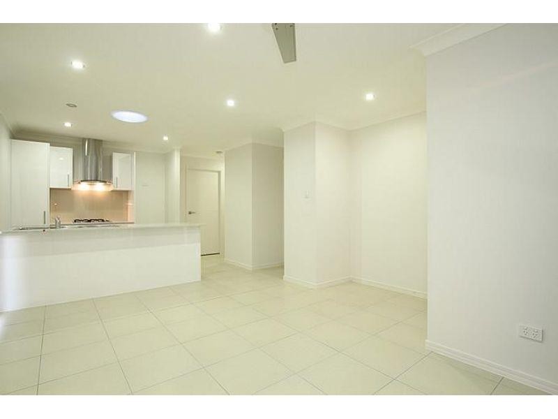 2/1 Silica Drive, Caboolture QLD 4510