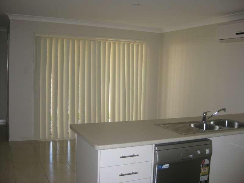 84 Daintree Circuit, North Lakes QLD 4509