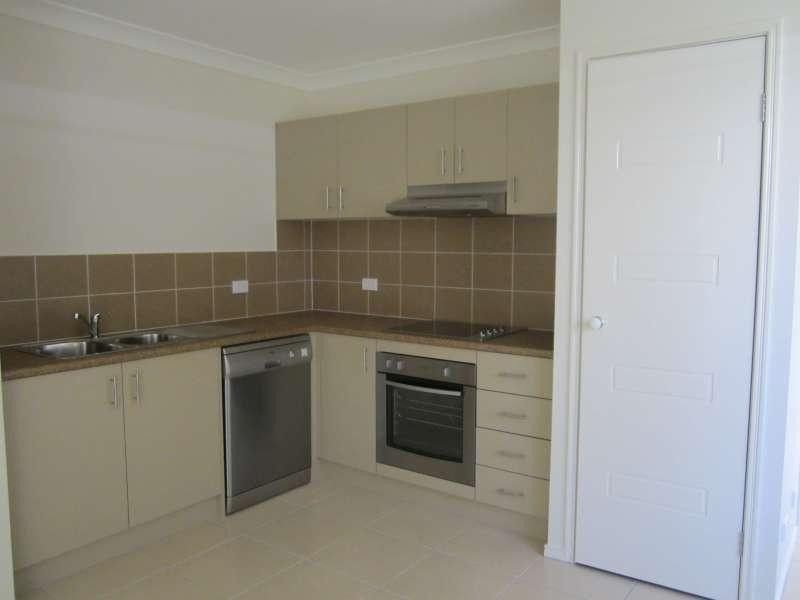 2/64 Clove Street, Griffin QLD 4503