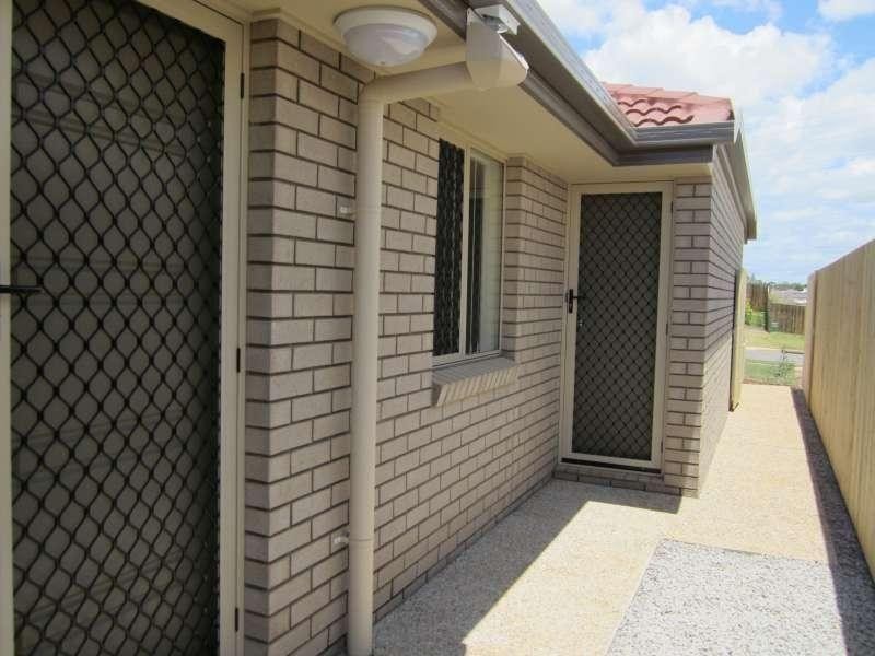 2/64 Clove Street, Griffin QLD 4503