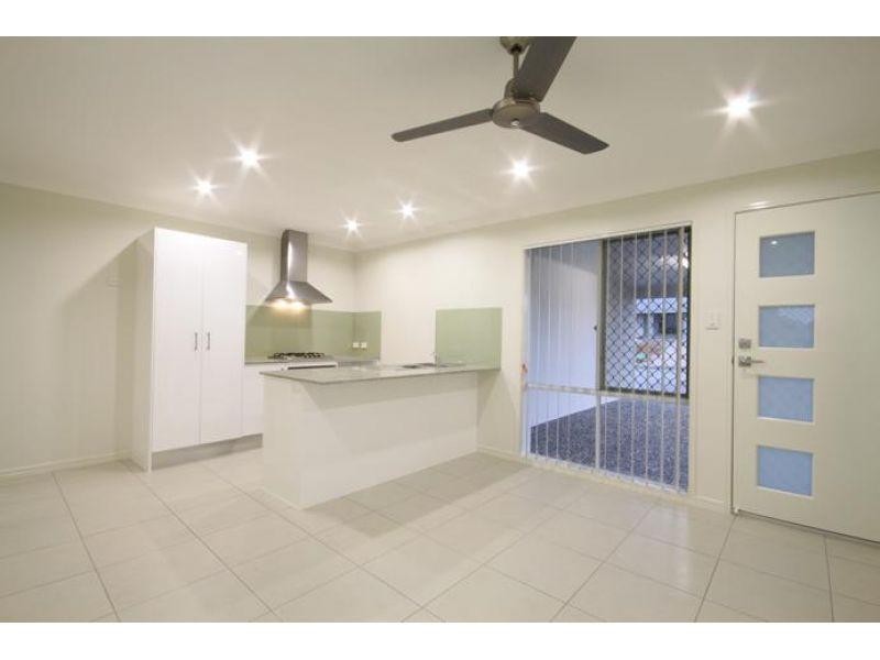2/1 Bauer Street, Dakabin QLD 4503