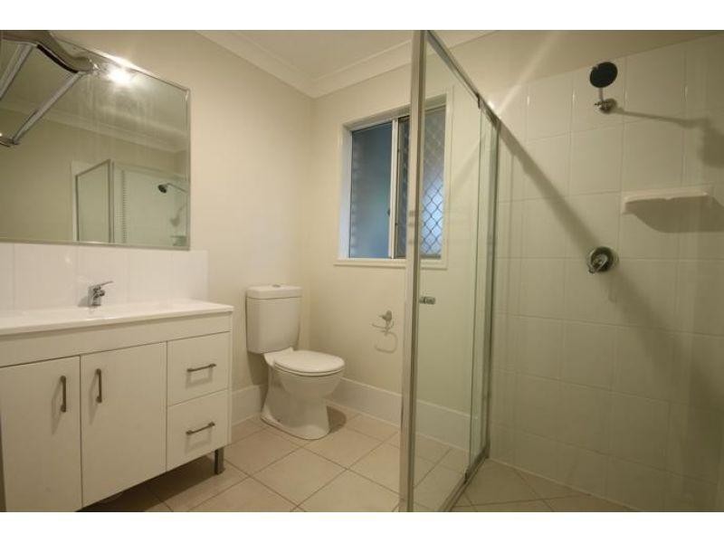 2/1 Bauer Street, Dakabin QLD 4503