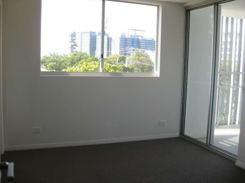 9/75 Sutton Street, Redcliffe QLD 4020