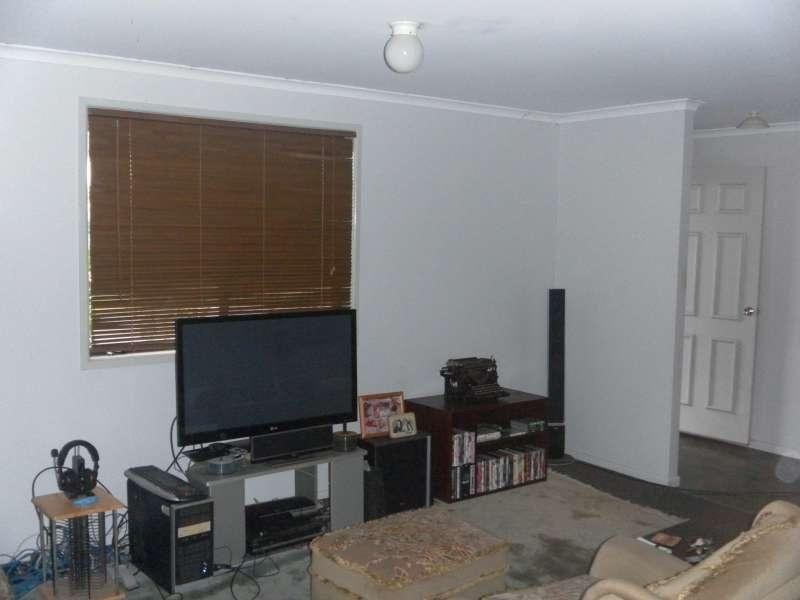 8 Sedgeman St, Morayfield QLD 4506