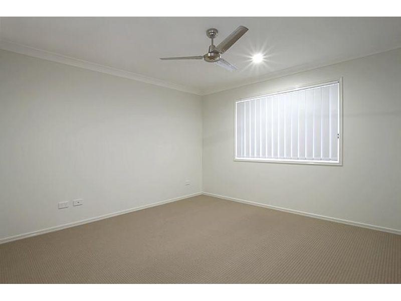 1/32 Scribbly Gum Circuit, Caboolture QLD 4510