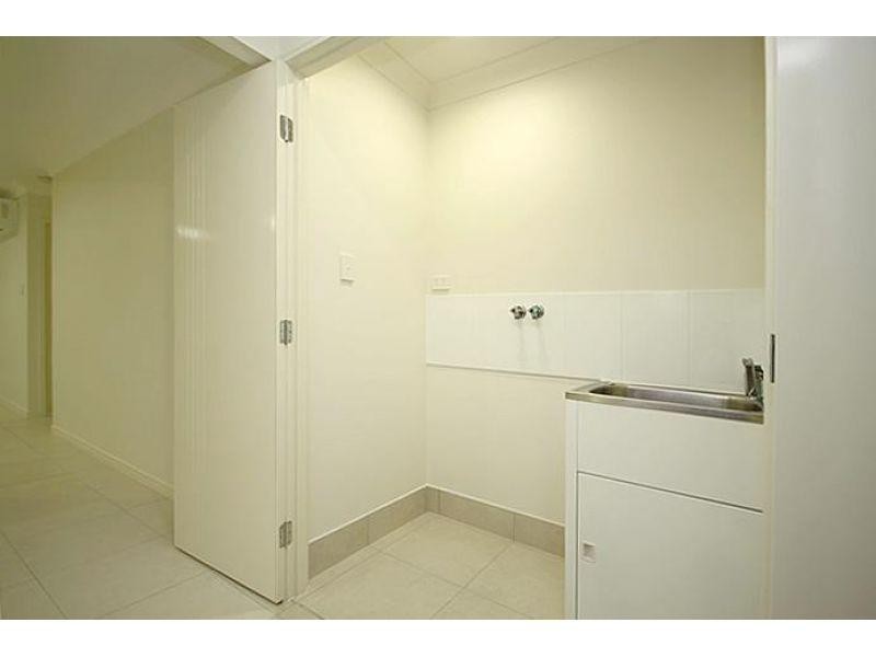 1/11 Zanow Street, Caboolture QLD 4510