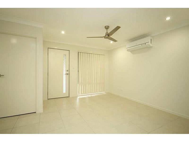 2/11 Zanow Street, Caboolture QLD 4510