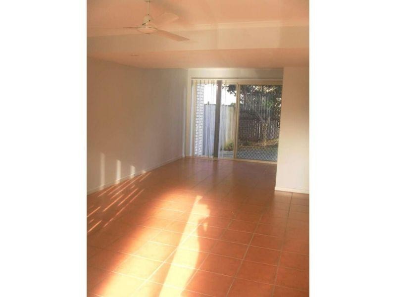 17/6 Station Road, Burpengary QLD 4505