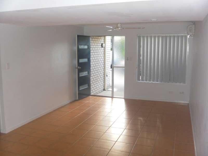 17/6 Station Road, Burpengary QLD 4505