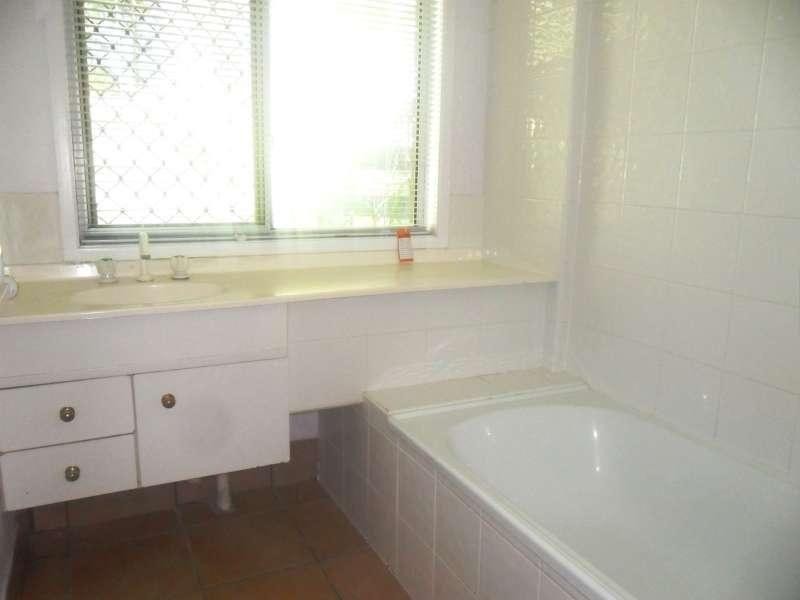 2 Ibis Court, Caboolture QLD 4510