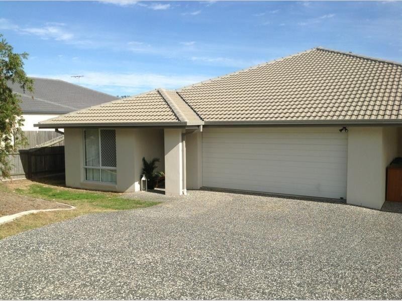 1/2 Homeland Crescent, Warner QLD 4500