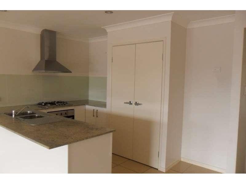 1/2 Homeland Crescent, Warner QLD 4500