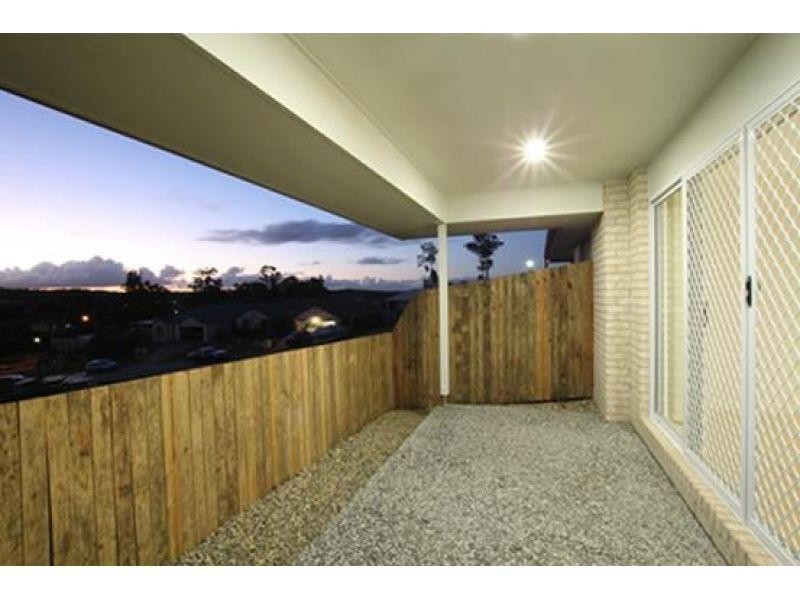 1/2 Homeland Crescent, Warner QLD 4500