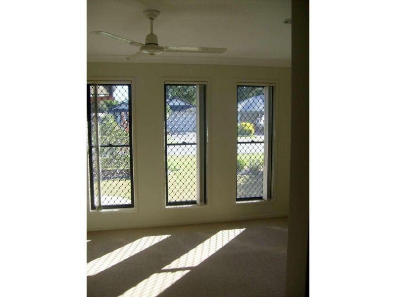 9 Pendula Drive, Burpengary QLD 4505