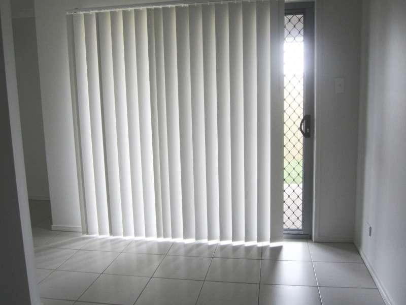 2/28 Reibelt Drive, Caboolture QLD 4510