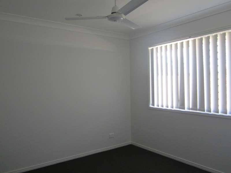 1/22 Retreat Crescent, Narangba QLD 4504