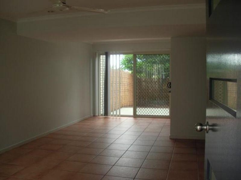 5/6 Station Road, Burpengary QLD 4505
