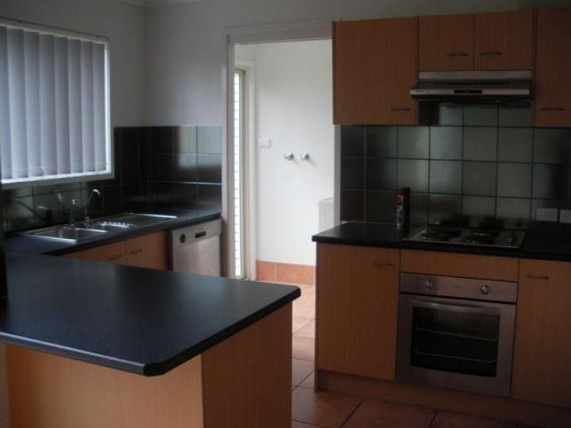 5/6 Station Road, Burpengary QLD 4505