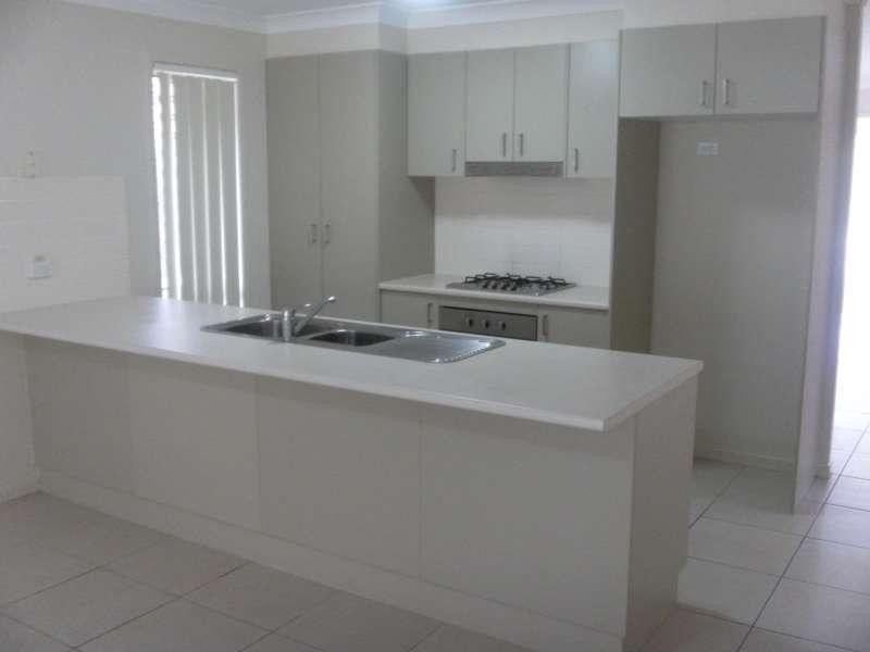 42 Waterlilly Court, Rothwell QLD 4022