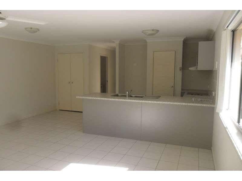 1/17 Grandview Parade, Griffin QLD 4503