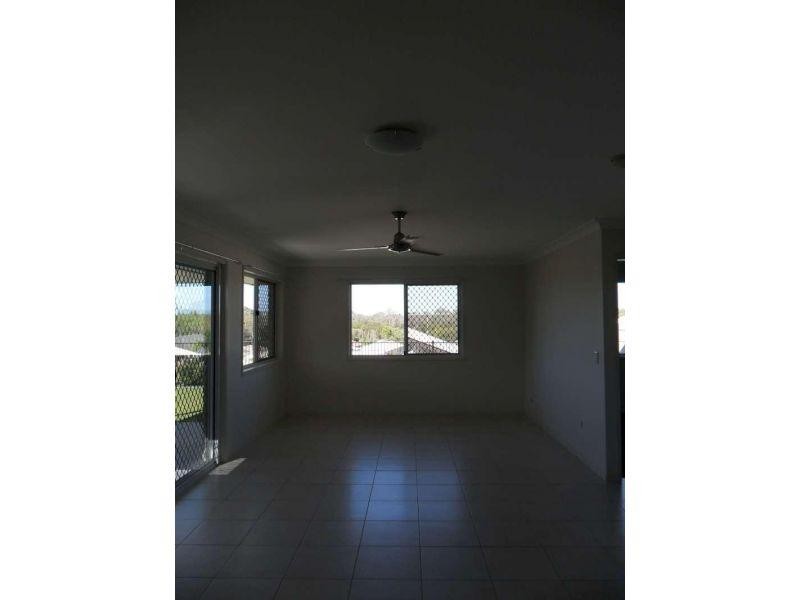 1/22 Grandview Parade, Griffin QLD 4503