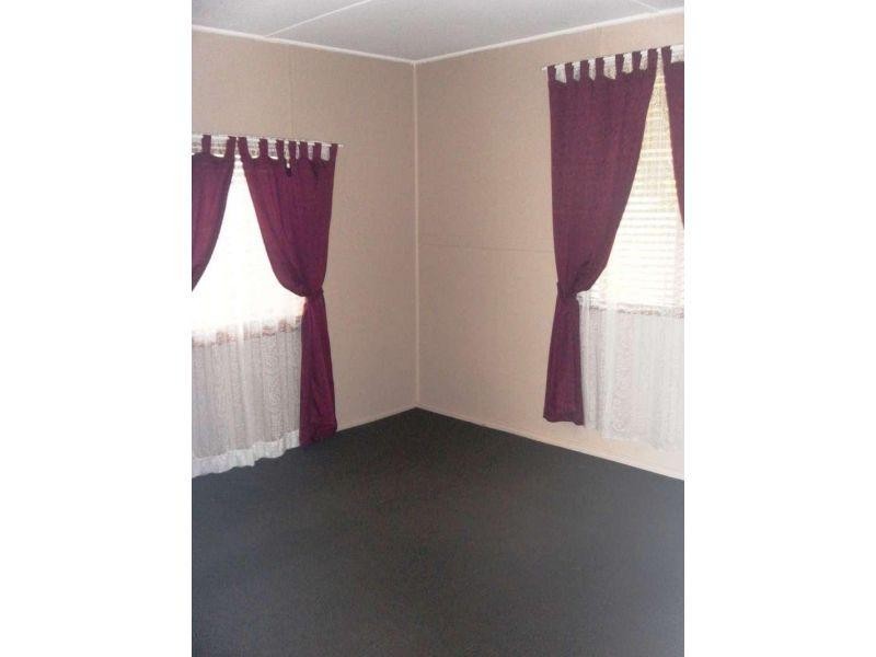 73 Pumicestone Rd, Caboolture QLD 4510