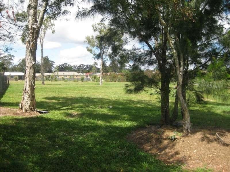 2 Jarad Street, Morayfield QLD 4506