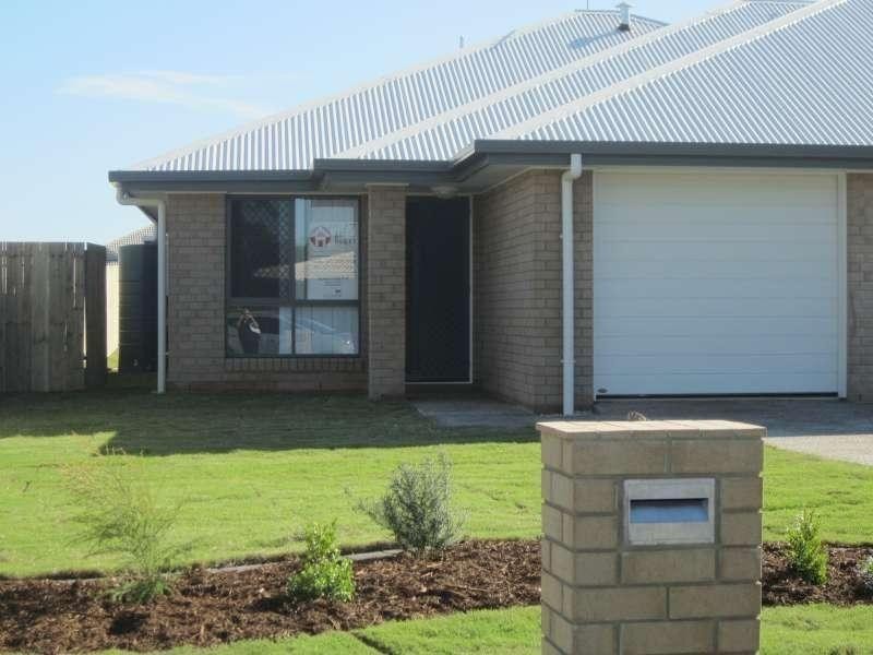 2/17 Sims Street, Caboolture QLD 4510