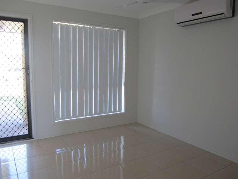 2/17 Sims Street, Caboolture QLD 4510