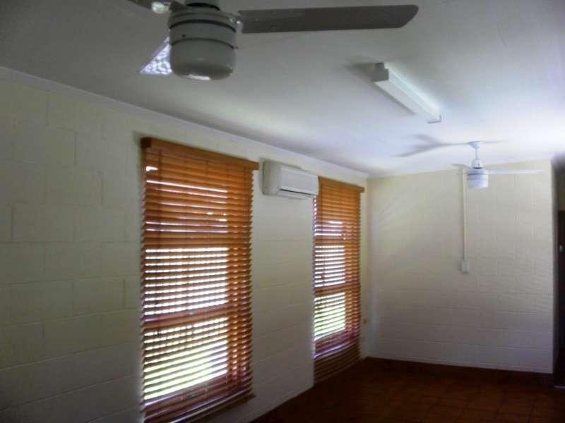16 Goodfellows Road, Kallangur QLD 4503