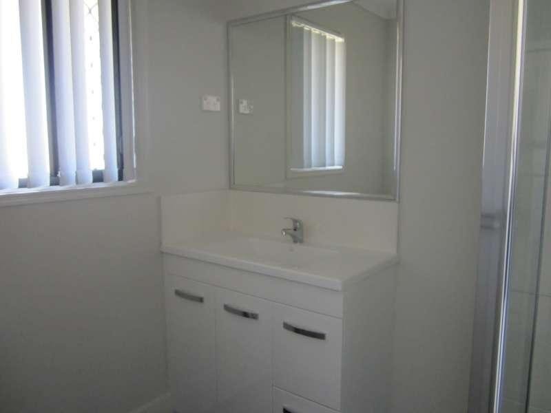 2/3 Tiffany Street, Caboolture QLD 4510