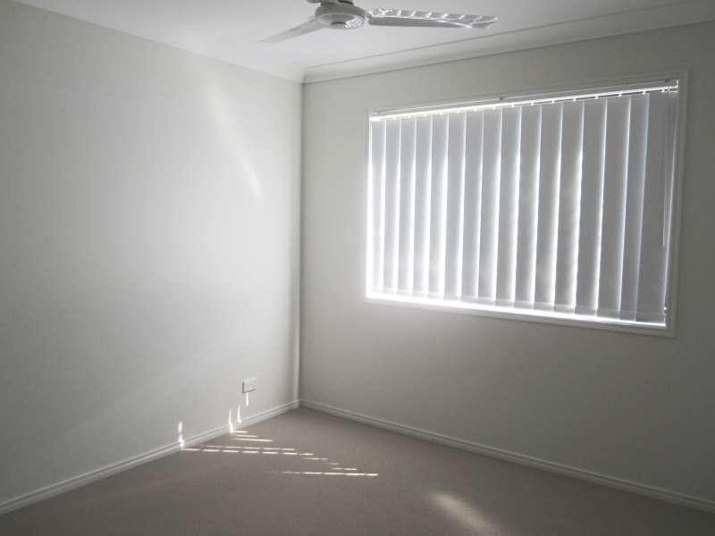 2/3 Tiffany Street, Caboolture QLD 4510