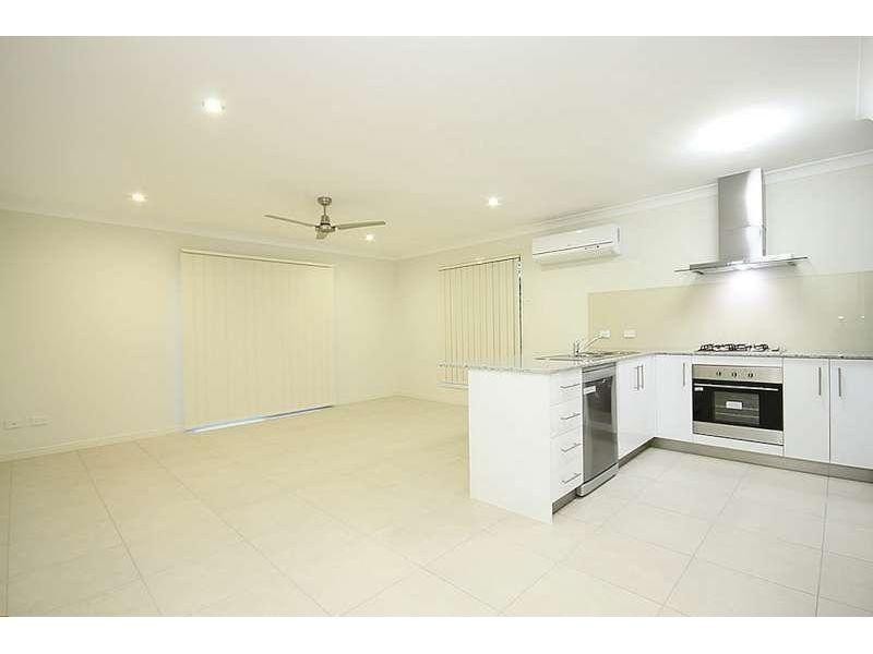 1/18 Braxlaw Crescent, Dakabin QLD 4503