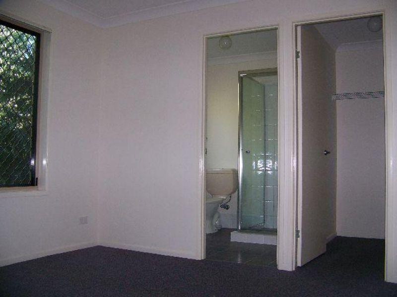 6 Bungama Street, Deagon QLD 4017