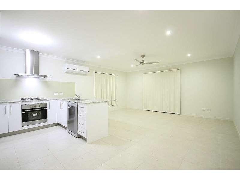 1/54 Surround Street, Dakabin QLD 4503