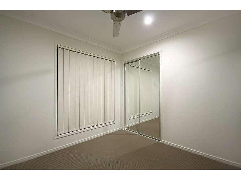 1/54 Surround Street, Dakabin QLD 4503