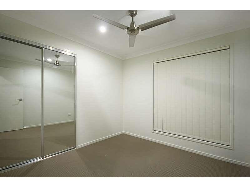 1/54 Surround Street, Dakabin QLD 4503