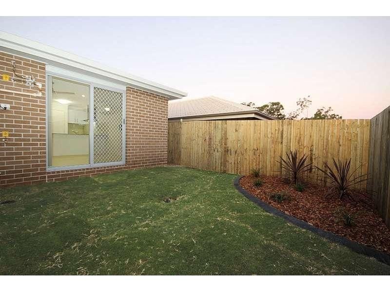 1/54 Surround Street, Dakabin QLD 4503