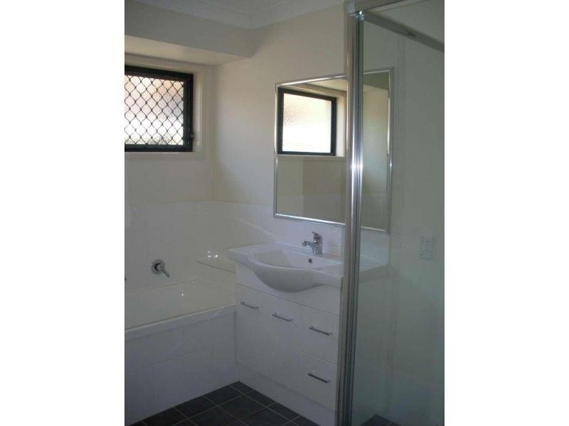 57 Castlewellan Circuit, Warner QLD 4500